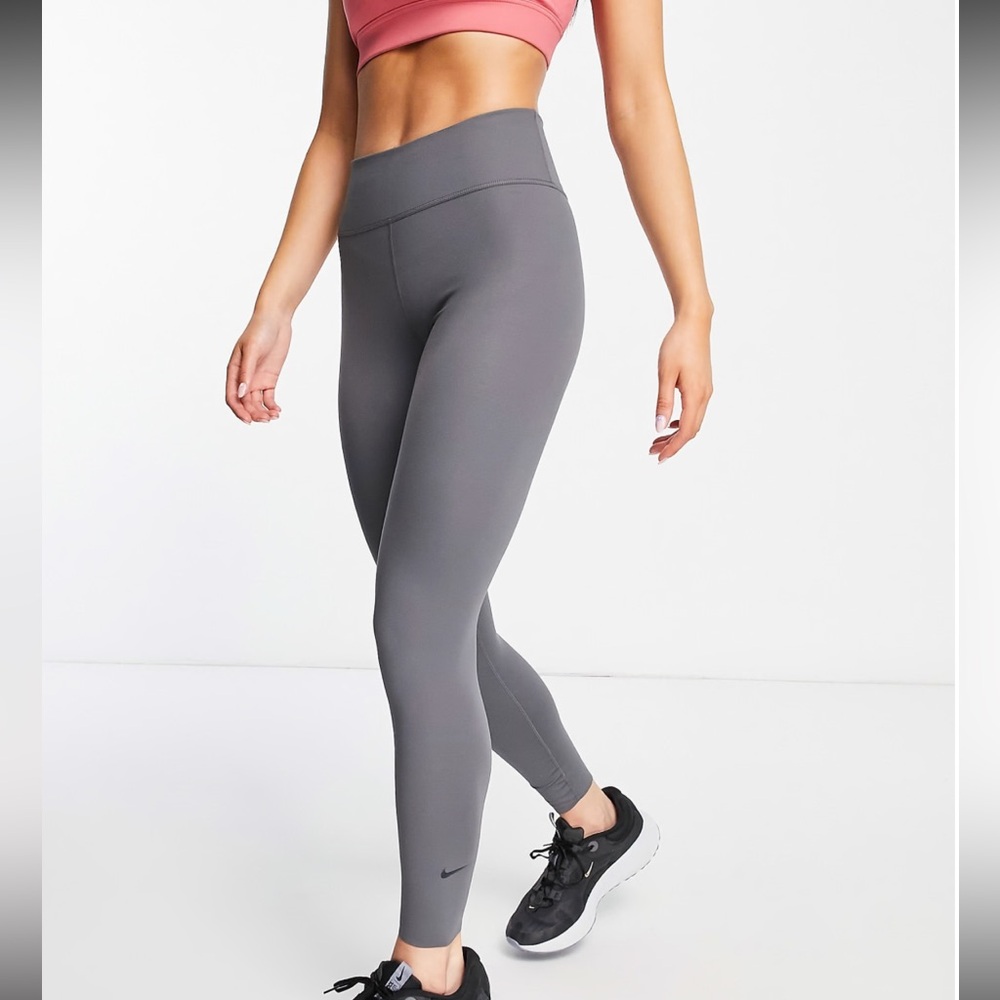 Nike Training Dri-FIT One Luxe 7 / 8 leggings tights